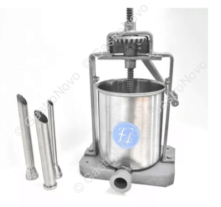 Embutidora Vertical 5 Litros Chorizos Fineschi Con 3 Embudos - Imagen 3