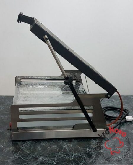 Parrilla Eléctrica de Acero Inoxidable Sin Humo Ideal Para Departamentos o Lugares Sin Ventilacion de 44×51 - Imagen 3