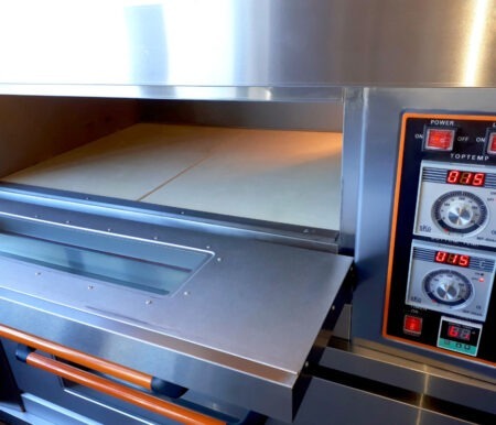Horno Pizzero Electrico Con Piso Refractario 60×46 Importado HPR10 - Imagen 4