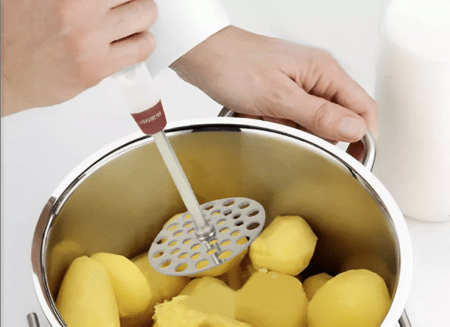 Pisapapas Pisador Acero Inoxidable Mango Plastico Loekemeyer - Imagen 3